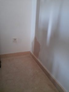 Tapado cala de pared yeso